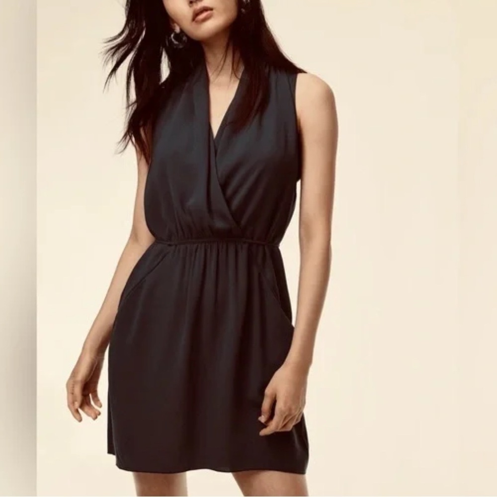 Wilfred Aritzia Sabine Classic Black Wrap Dress Women’s Small